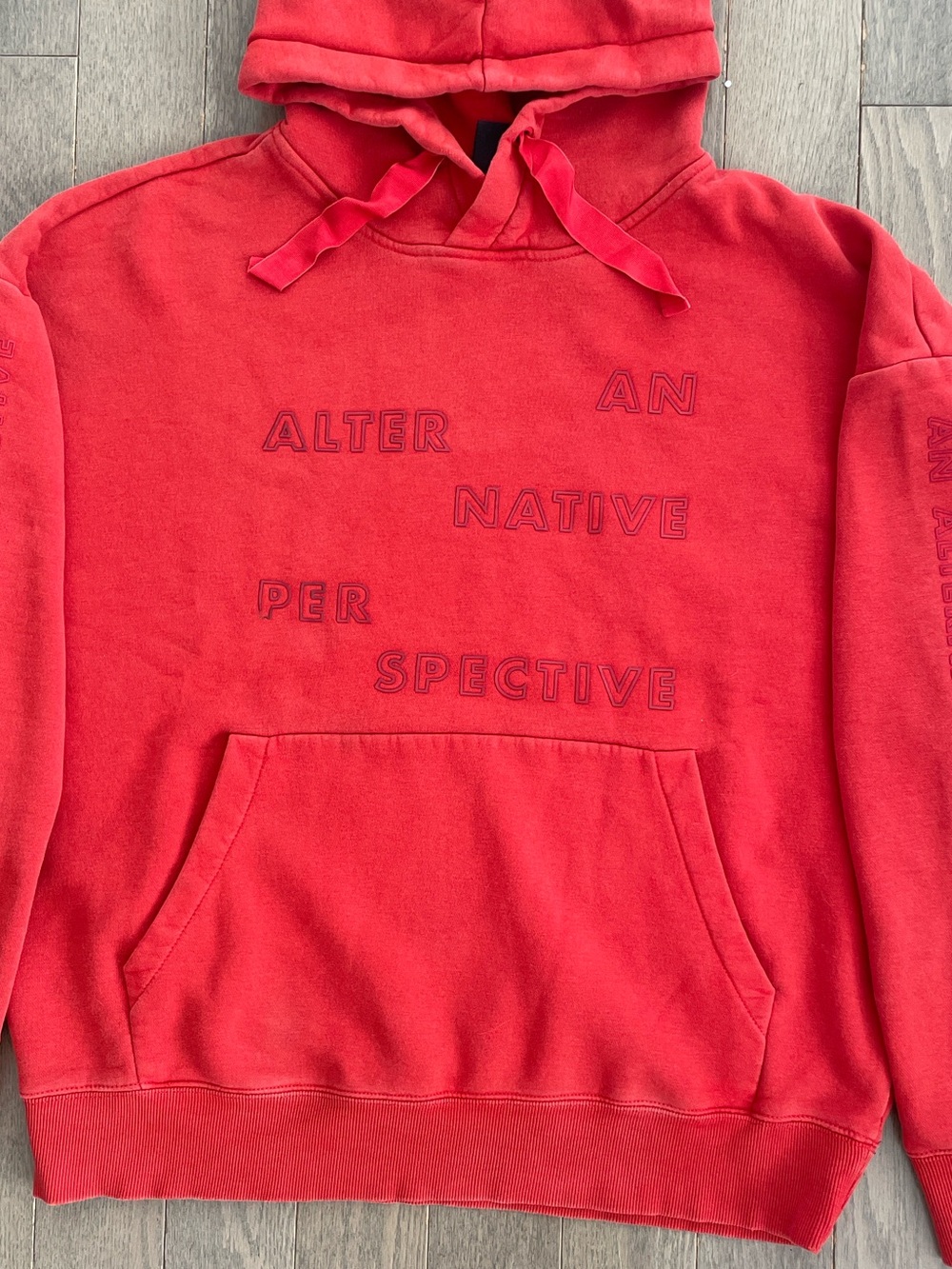 H&M An Alternative Perspective Red Heavyweight Loose Fit Hoodie L